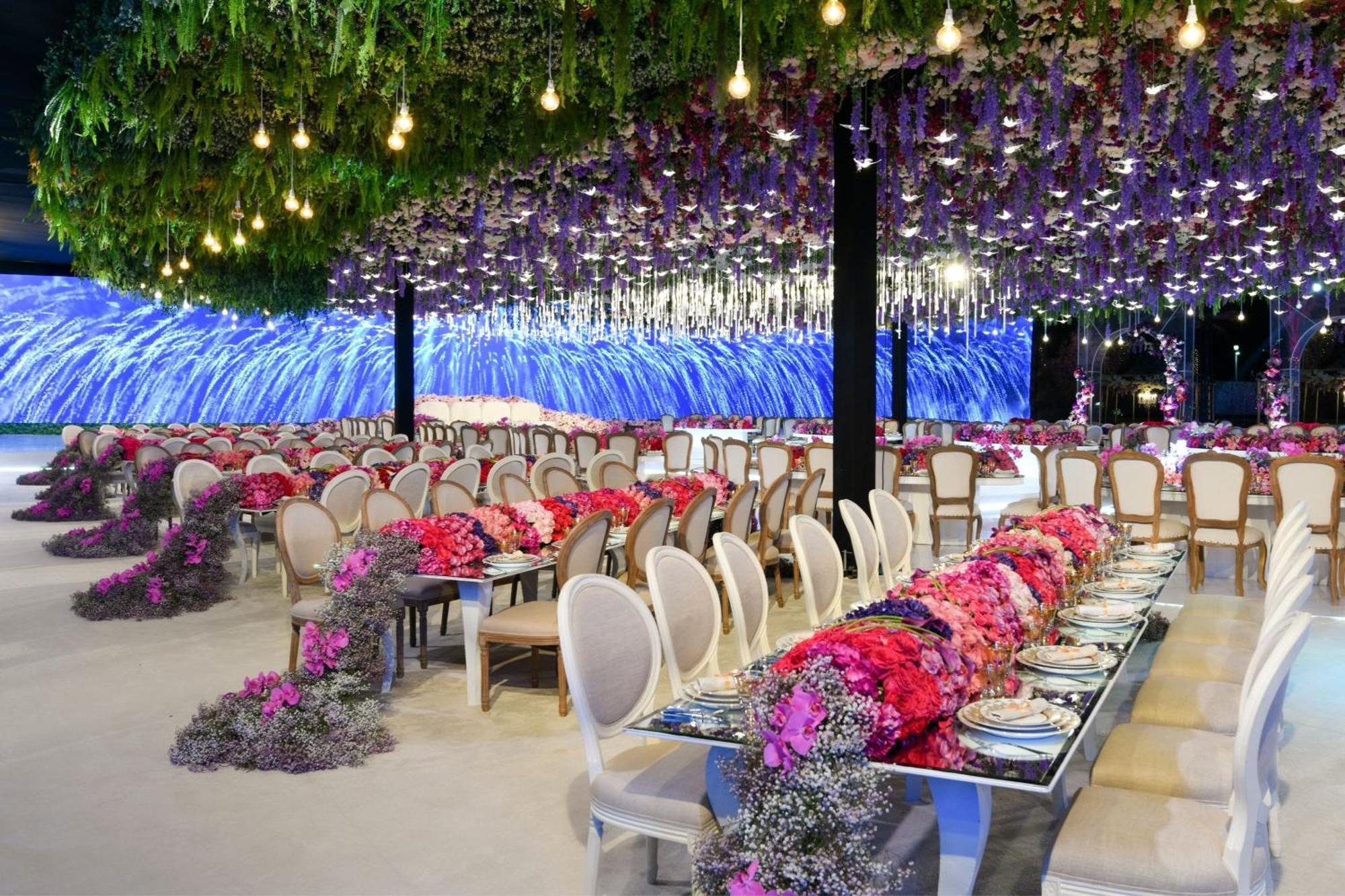 The Ritz-Carlton, Doha Hotell Exteriör bild The interior of the tent